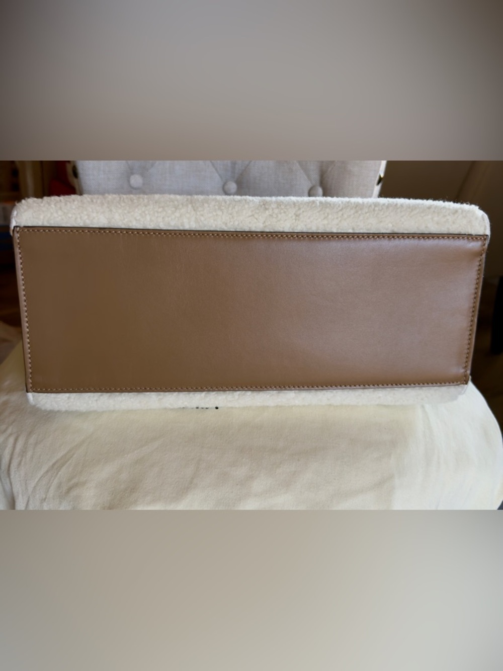 FENDI SHEARLING SUNSHINE MEDIUM TOTE BAG SHOULDER STRAP (LIMITED EDITION) - Picture 8 of 15